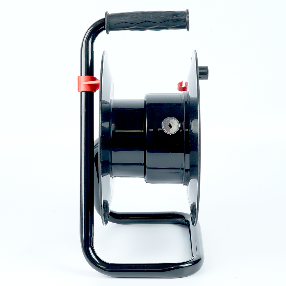 Катушка без провода 4-местная со шторками STD40 от компании Ферон