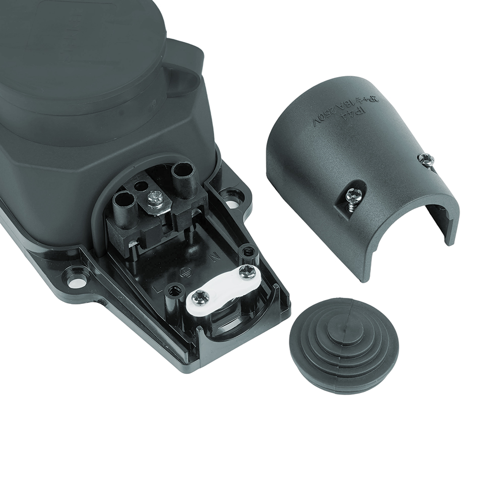 Розетка переносная 4-местная c/з, STEKKER, RST16-24-44, 250В, 16А, IP44, черный бренда Stekker Розетка переносная 4-местная c/з, STEKKER, RST16-24-44, 250В, 16А, IP44, черный от компании Stekker