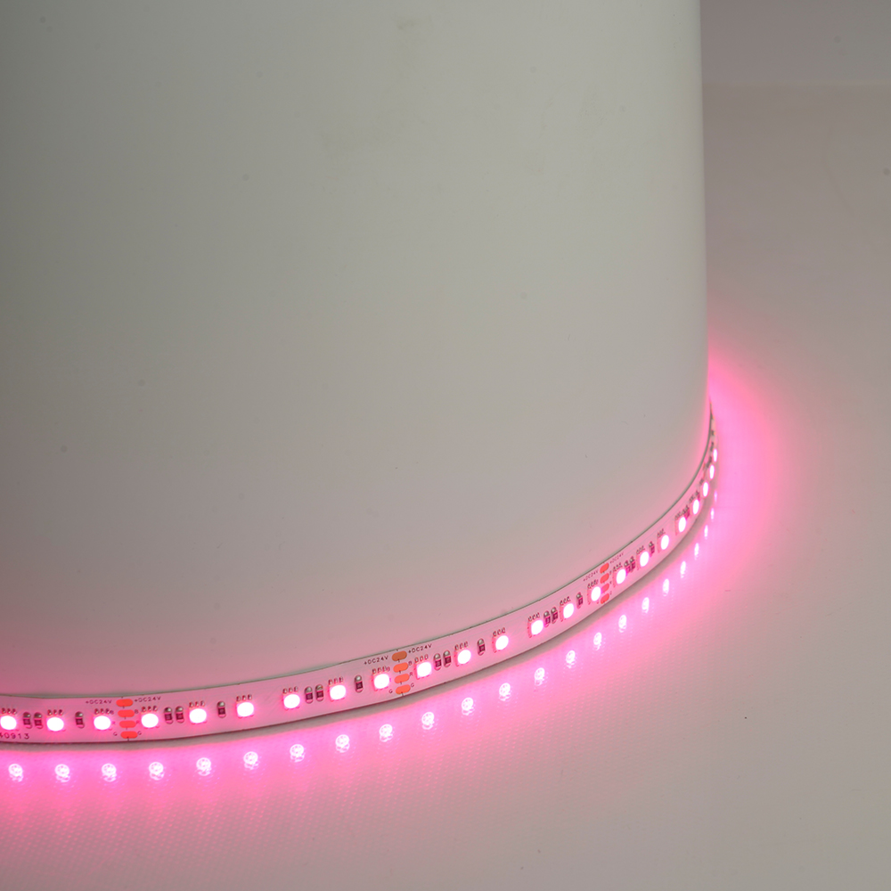 Светодиодная LED лента Feron LS501, 120SMD(5050)/м 11Вт/м 24V 5000*10*1.5мм RGB IP20