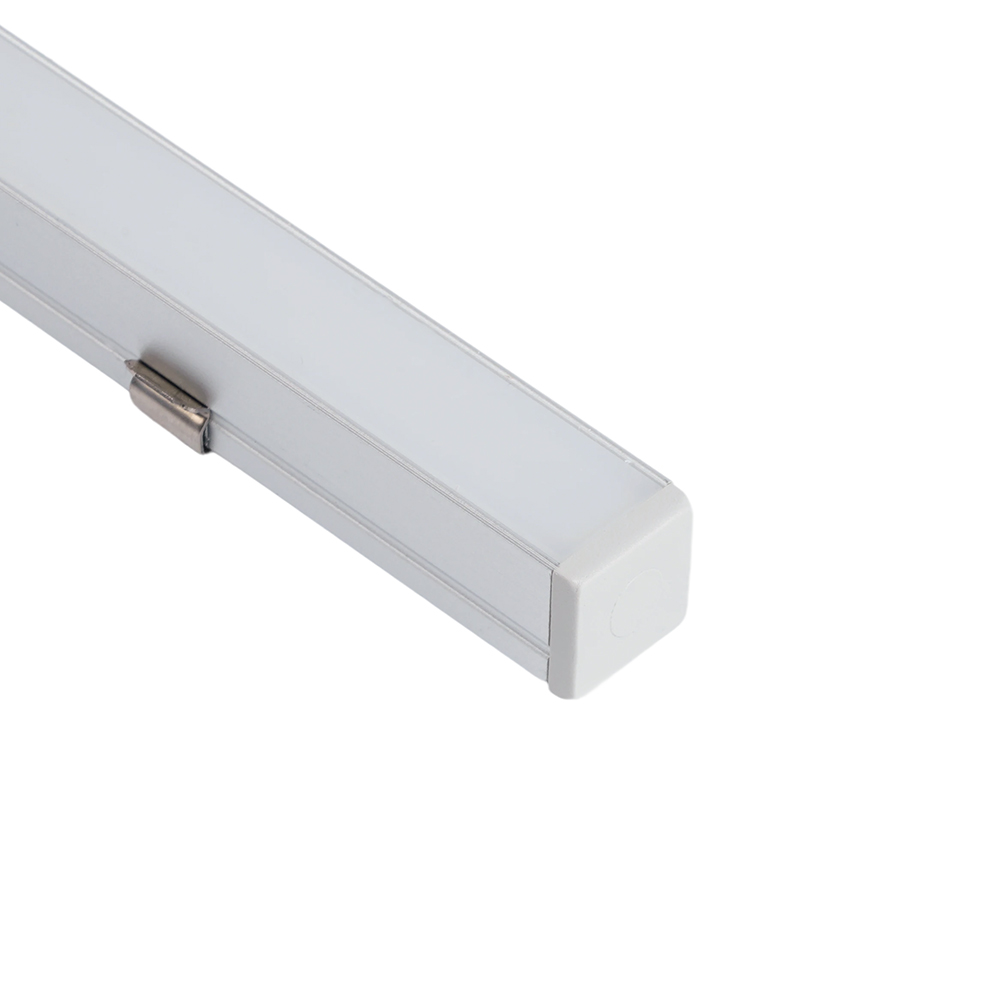 Профиль алюминиевый накладной, 10х10мм, серебро, CAB243 (в комплекте с матовым экраном, 2 заглушками, 4 крепежами) FERON